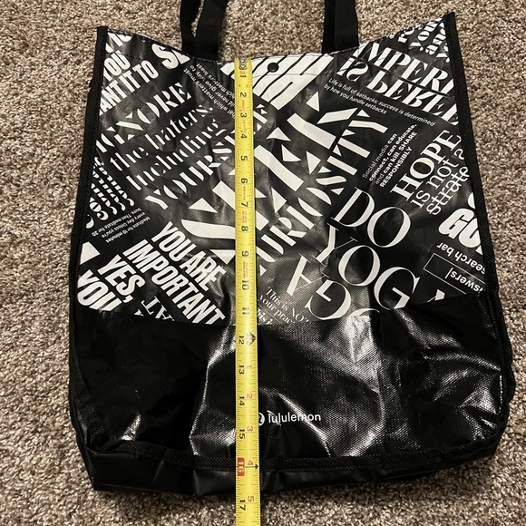 Lululemon Bag - Picture 4 of 5